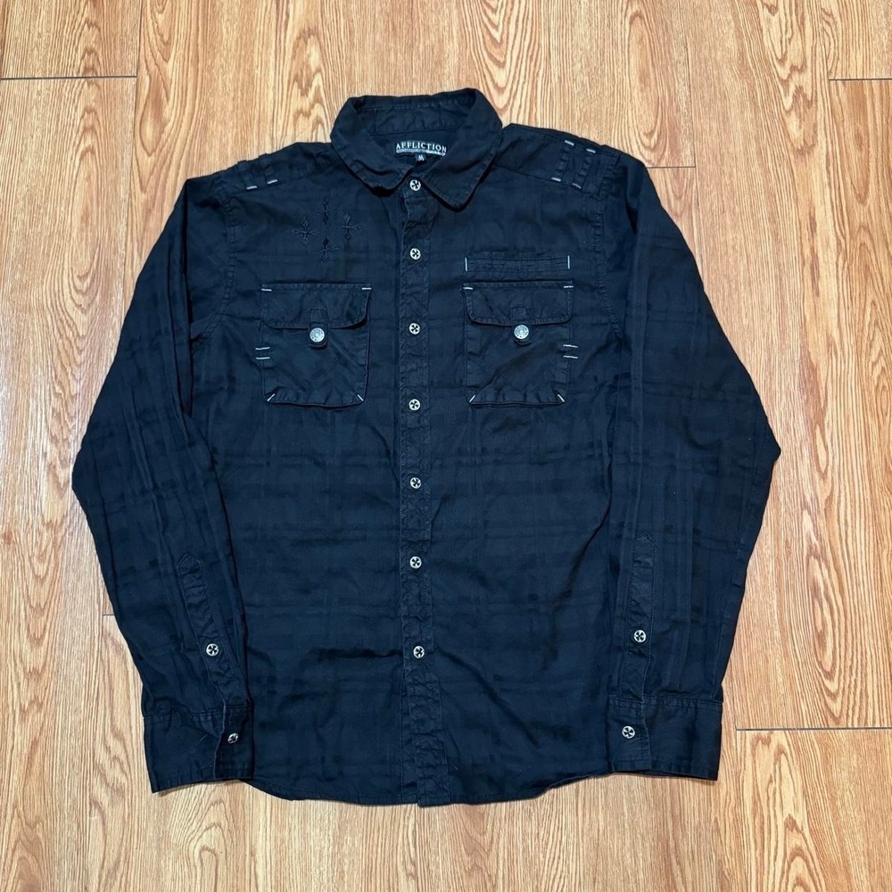 Affliction Men's Button Up Shirt Medium Crested Y2K Skater Goth Cross